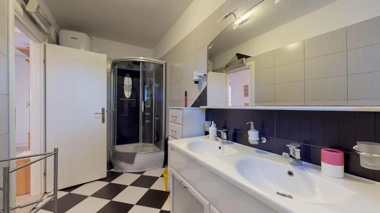 Villa Luppo Ičići 0*,